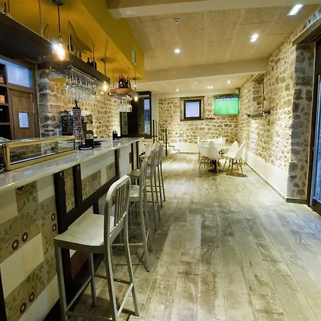 酒店 La Casa De Beli 3*